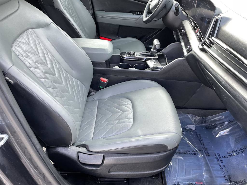 Thumbnail: 2023 Kia Sportage - 10