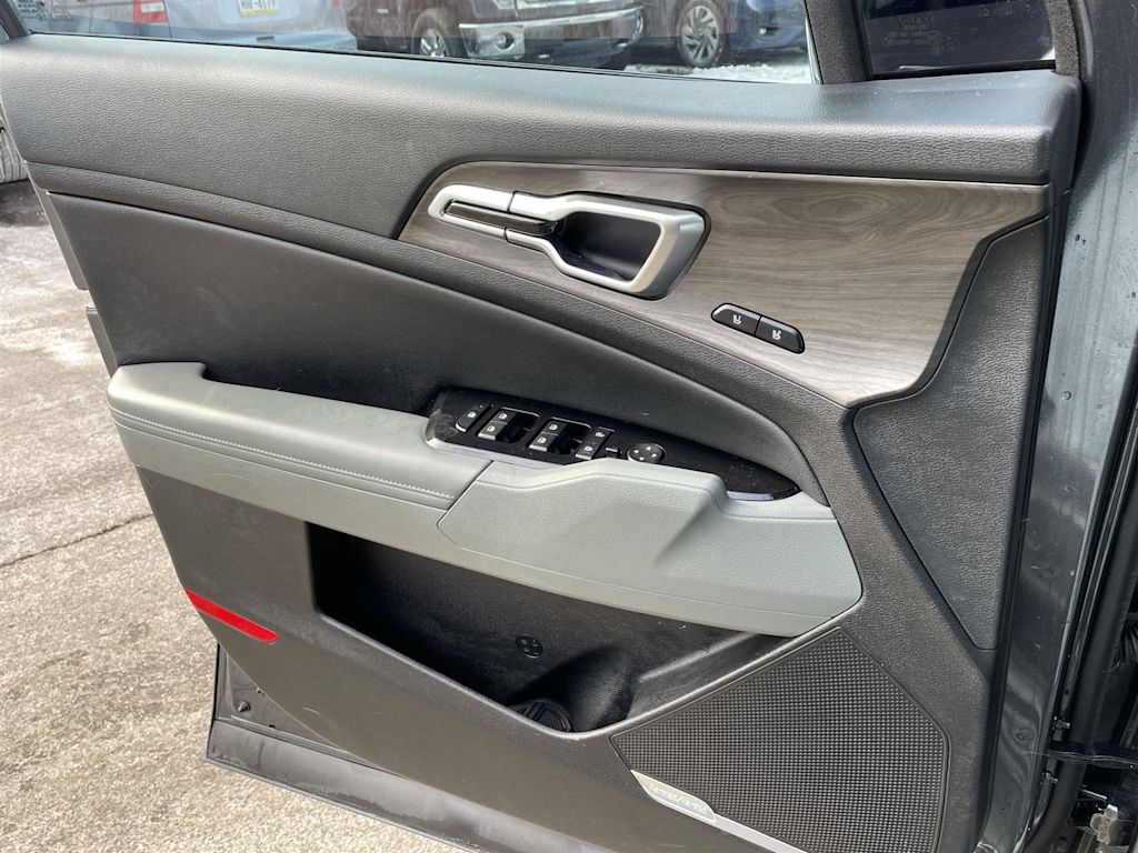 Thumbnail: 2023 Kia Sportage - 29