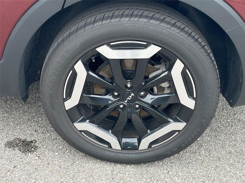 Thumbnail: 2023 Kia Telluride - 8