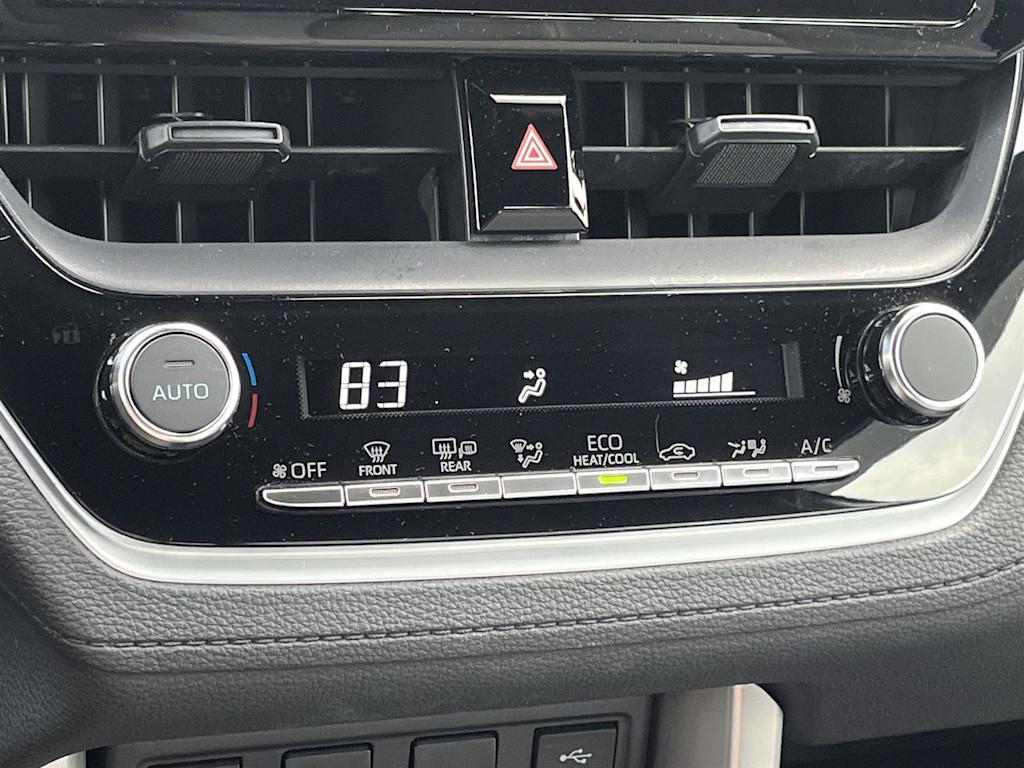 Thumbnail: 2024 Toyota Corolla Cross - 24