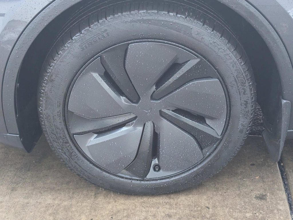 Thumbnail: 2026 Tesla Model Y - 6