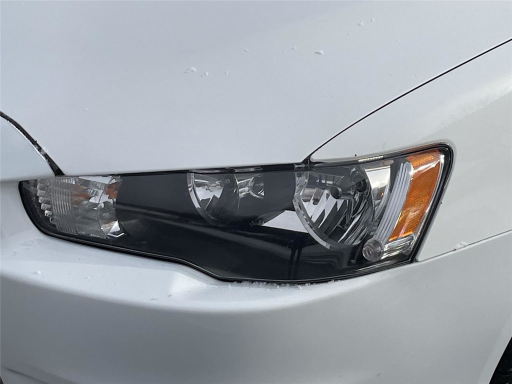 Thumbnail: 2013 Mitsubishi Lancer - 21