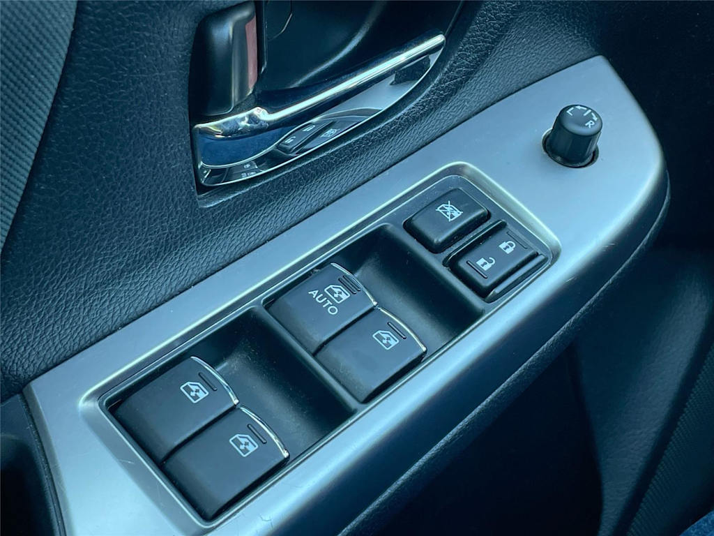 Thumbnail: 2016 Subaru Impreza - 22