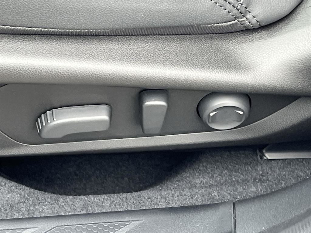 Thumbnail: 2026 Subaru Outback - 21