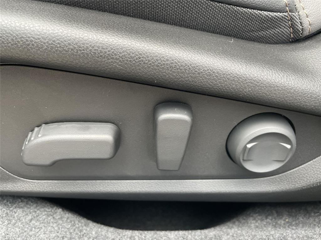 Thumbnail: 2026 Subaru Outback - 21