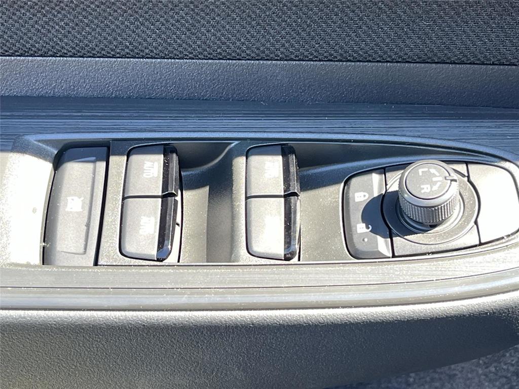 Thumbnail: 2026 Subaru Outback - 29