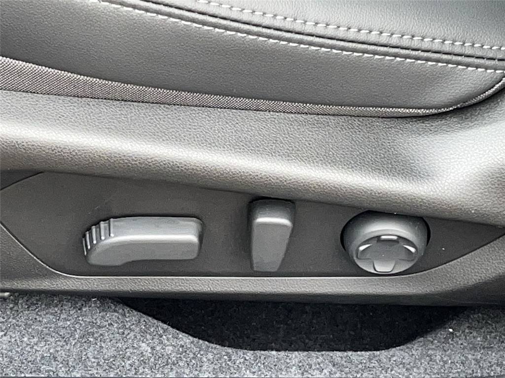 Thumbnail: 2026 Subaru Outback - 20