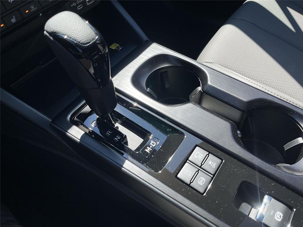 Thumbnail: 2026 Subaru Outback - 30