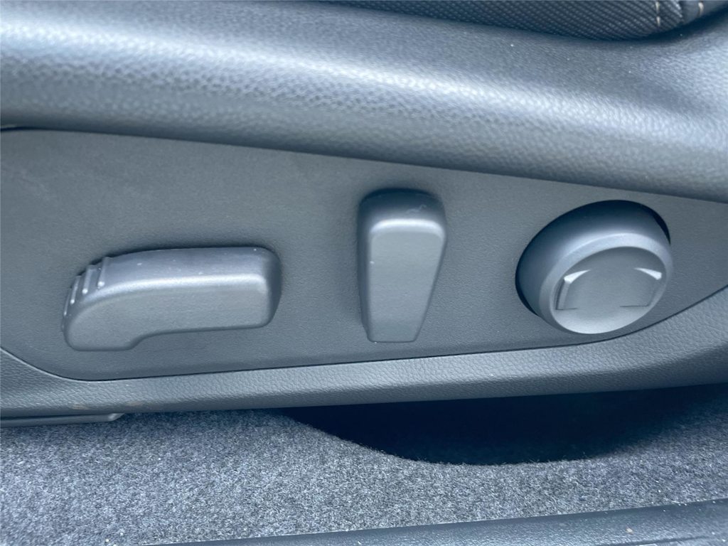 Thumbnail: 2026 Subaru Outback - 21