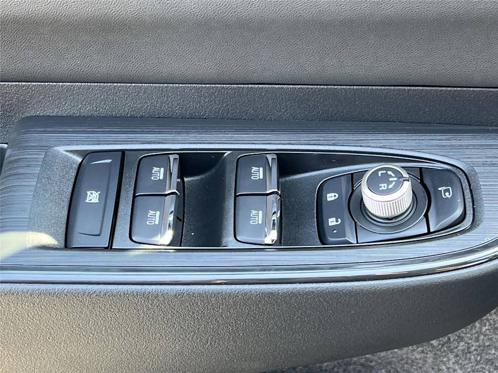 Thumbnail: 2026 Subaru Outback - 30