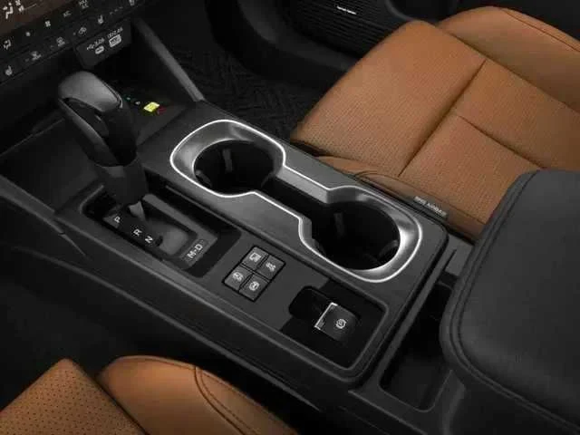 Thumbnail: 2026 Subaru Outback - 12