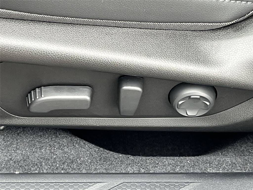 Thumbnail: 2026 Subaru Outback - 20