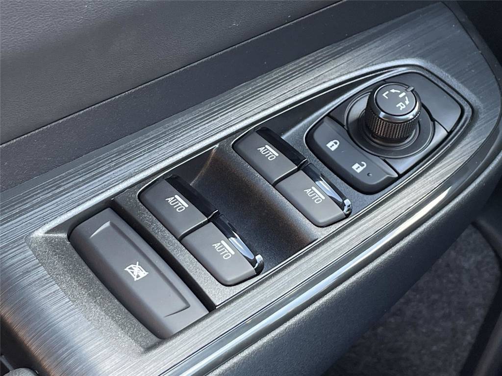 Thumbnail: 2026 Subaru Outback - 30