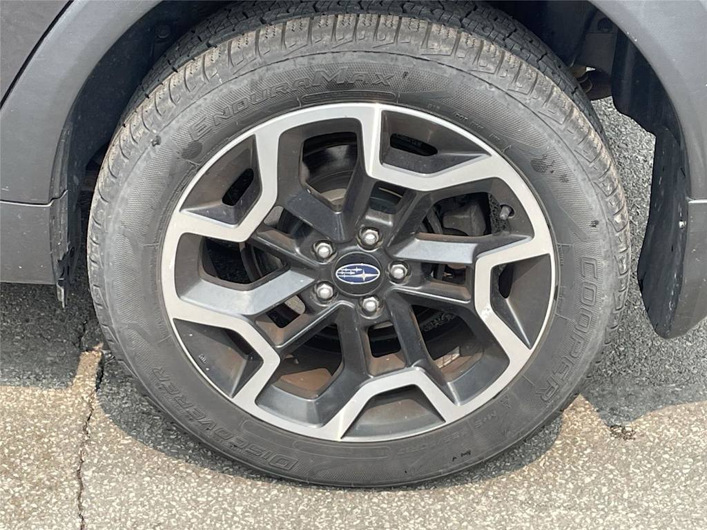 Thumbnail: 2017 Subaru Crosstrek - 6