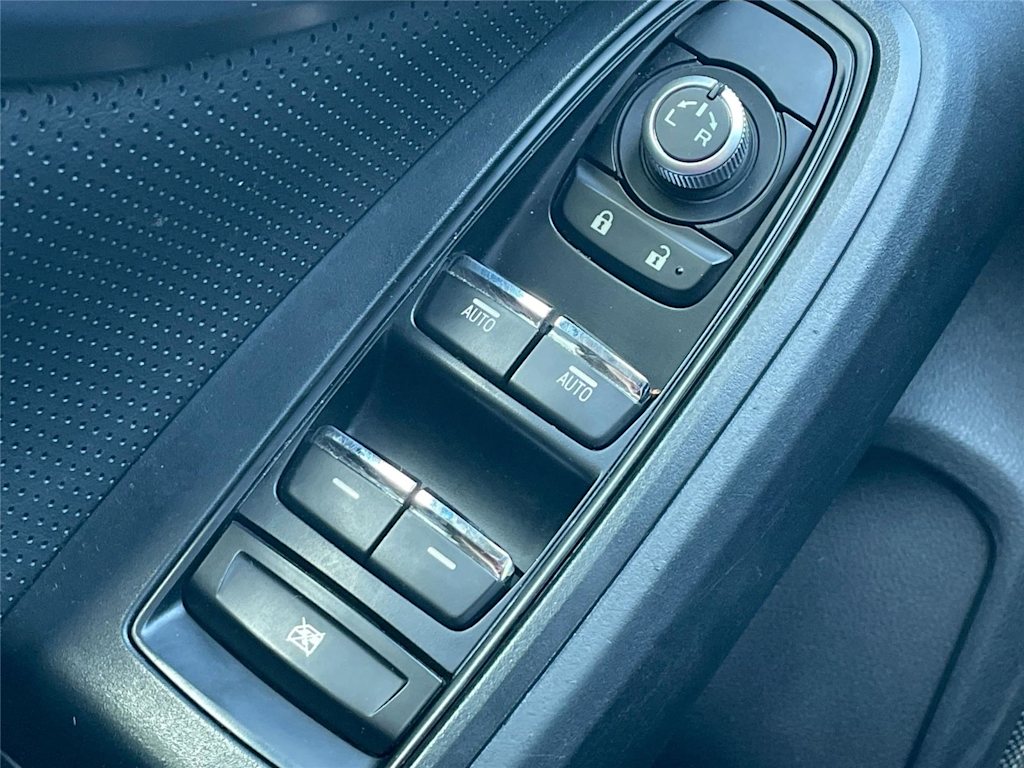 Thumbnail: 2019 Subaru Crosstrek - 21