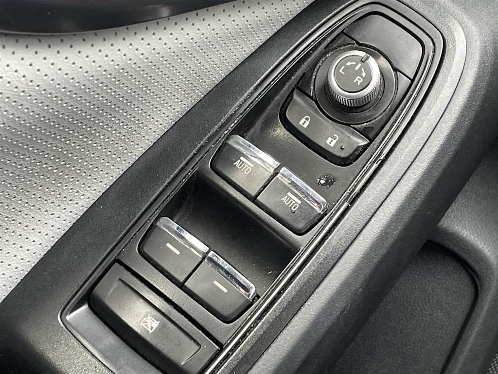 Thumbnail: 2021 Subaru Crosstrek - 30