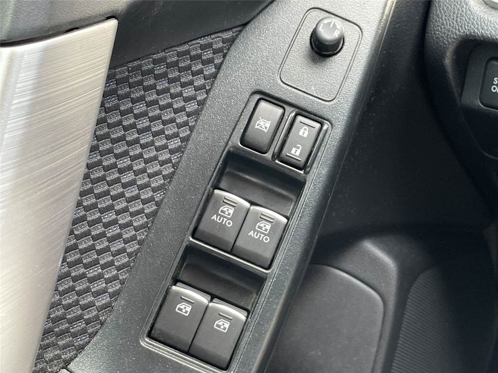 Thumbnail: 2018 Subaru Forester - 21
