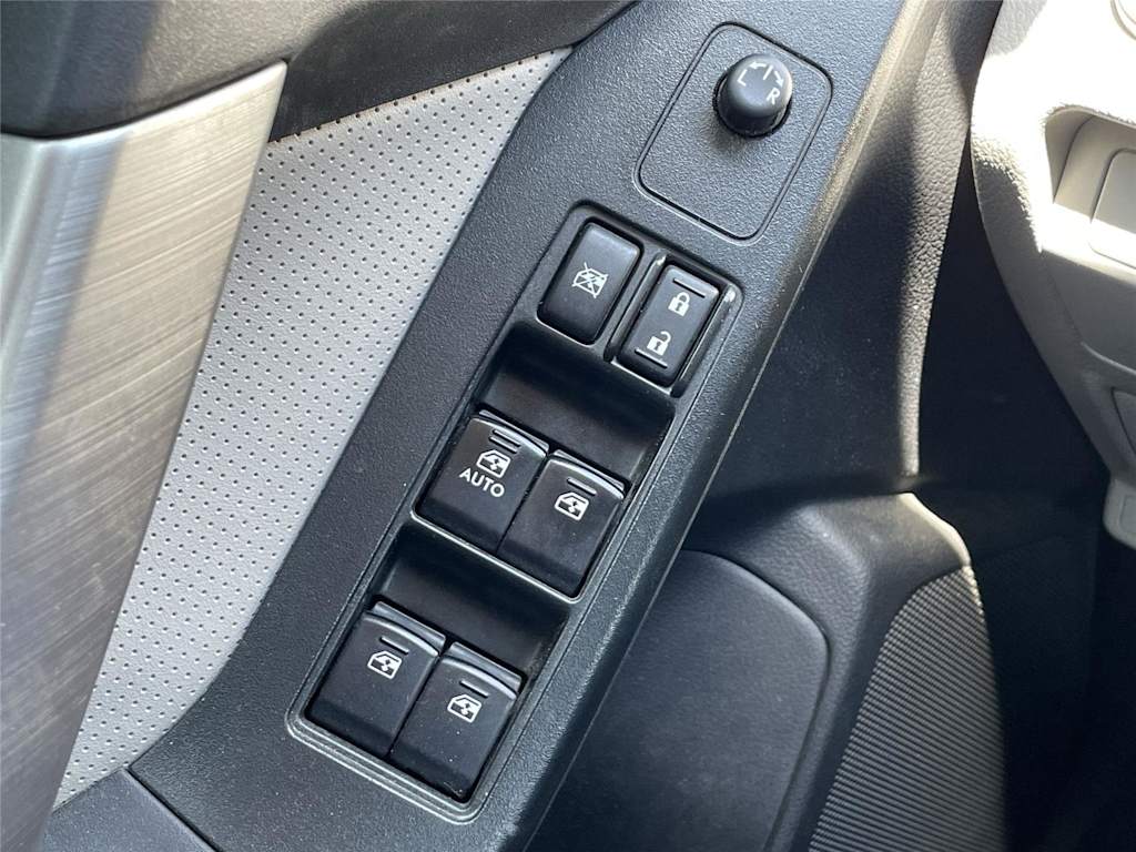 Thumbnail: 2015 Subaru Forester - 22