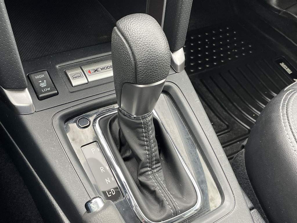 2017 Subaru Forester Touring 13