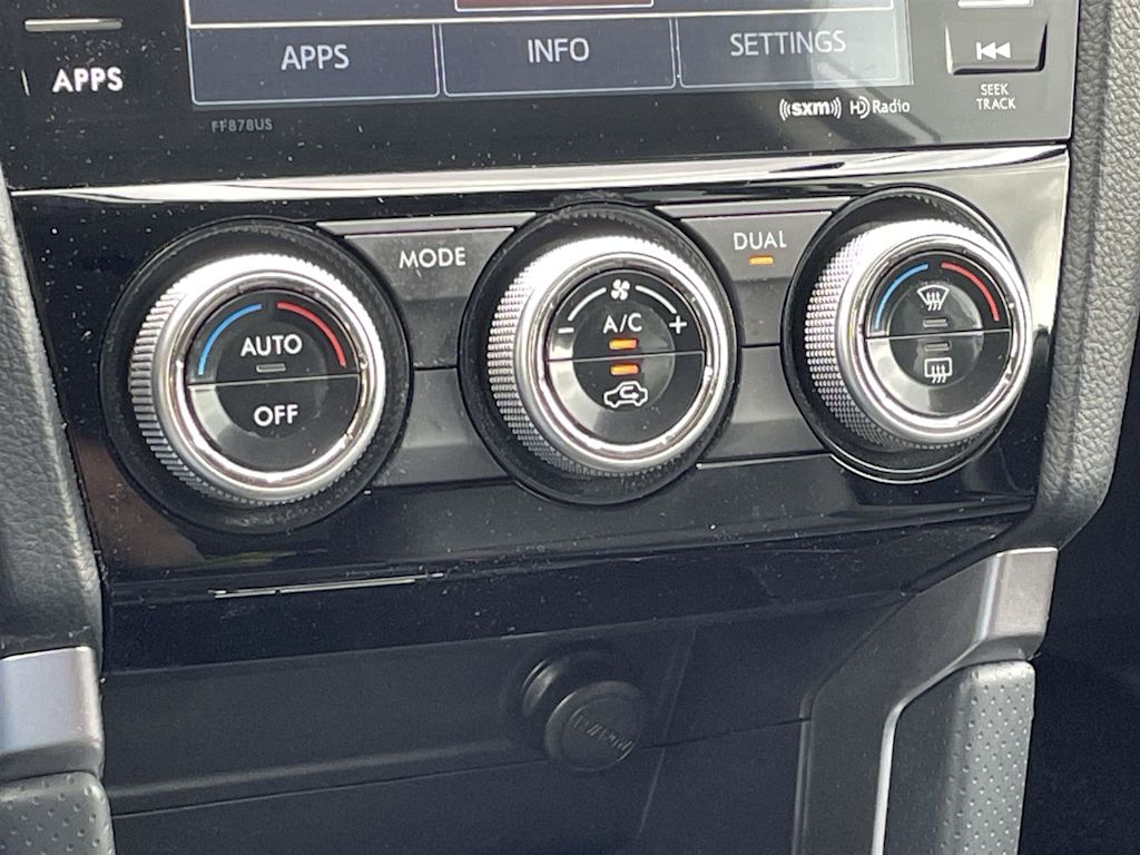 2017 Subaru Forester Touring 26