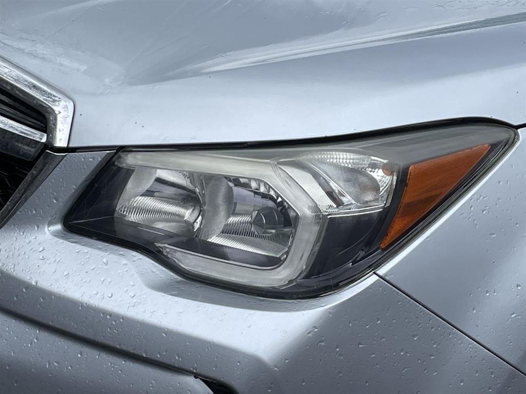 Thumbnail: 2015 Subaru Forester - 12