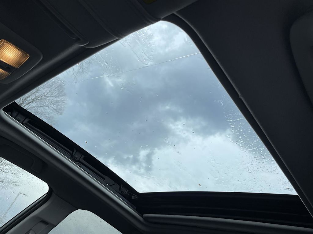 Thumbnail: 2015 Subaru Forester - 14