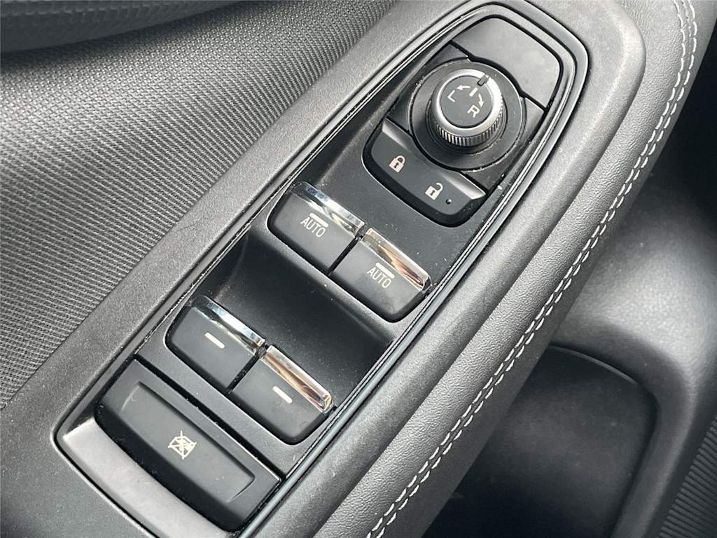 Thumbnail: 2020 Subaru Forester - 20