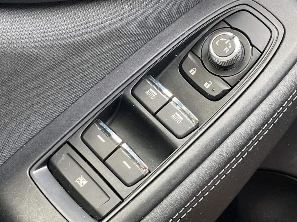 Thumbnail: 2020 Subaru Forester - 30
