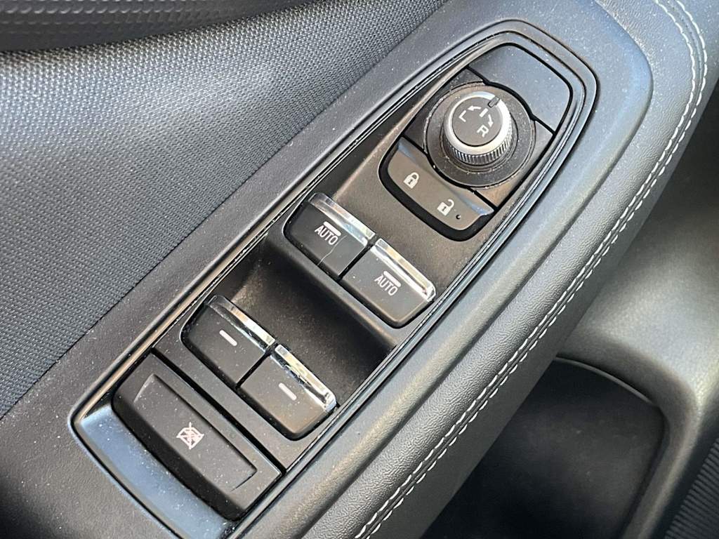 Thumbnail: 2020 Subaru Forester - 21