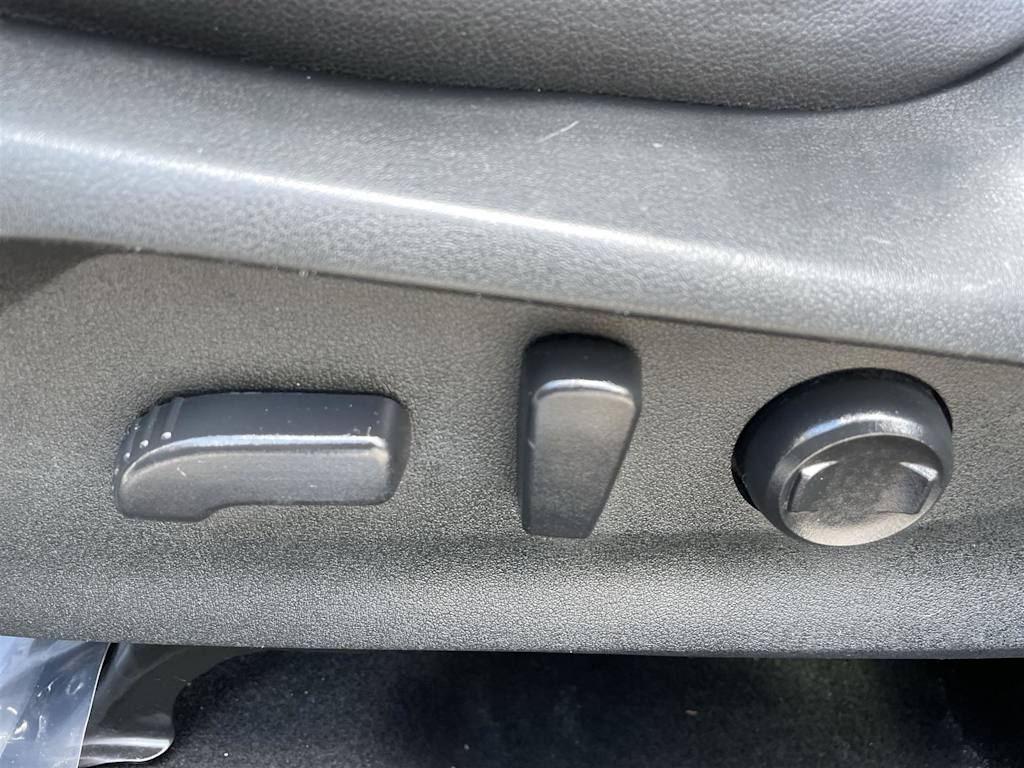 Thumbnail: 2020 Subaru Forester - 22