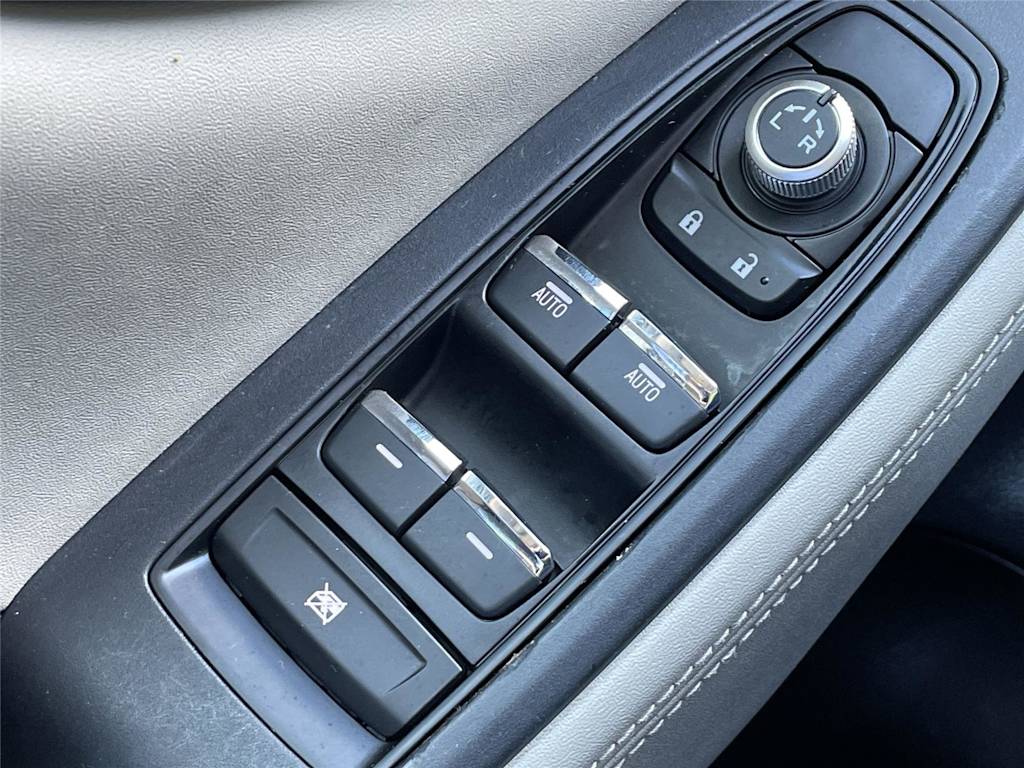 Thumbnail: 2020 Subaru Forester - 31
