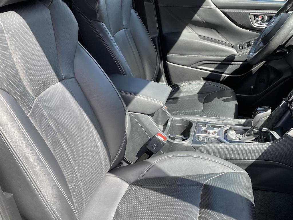 2019 Subaru Forester Touring 10
