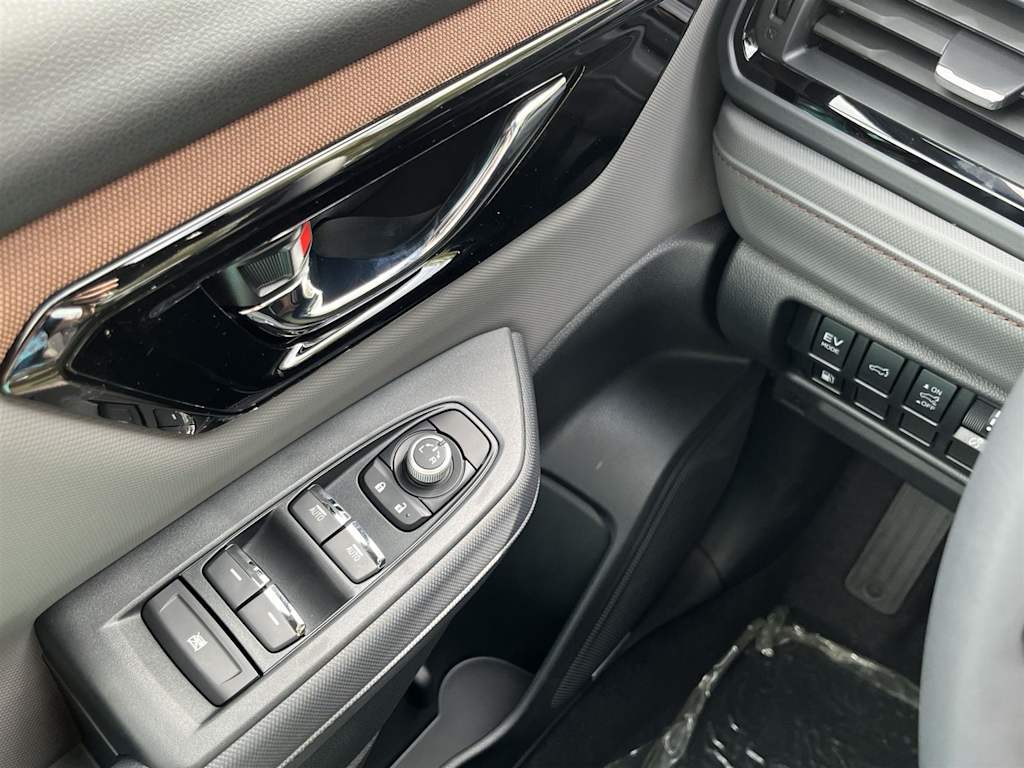 Thumbnail: 2025 Subaru Forester - 28