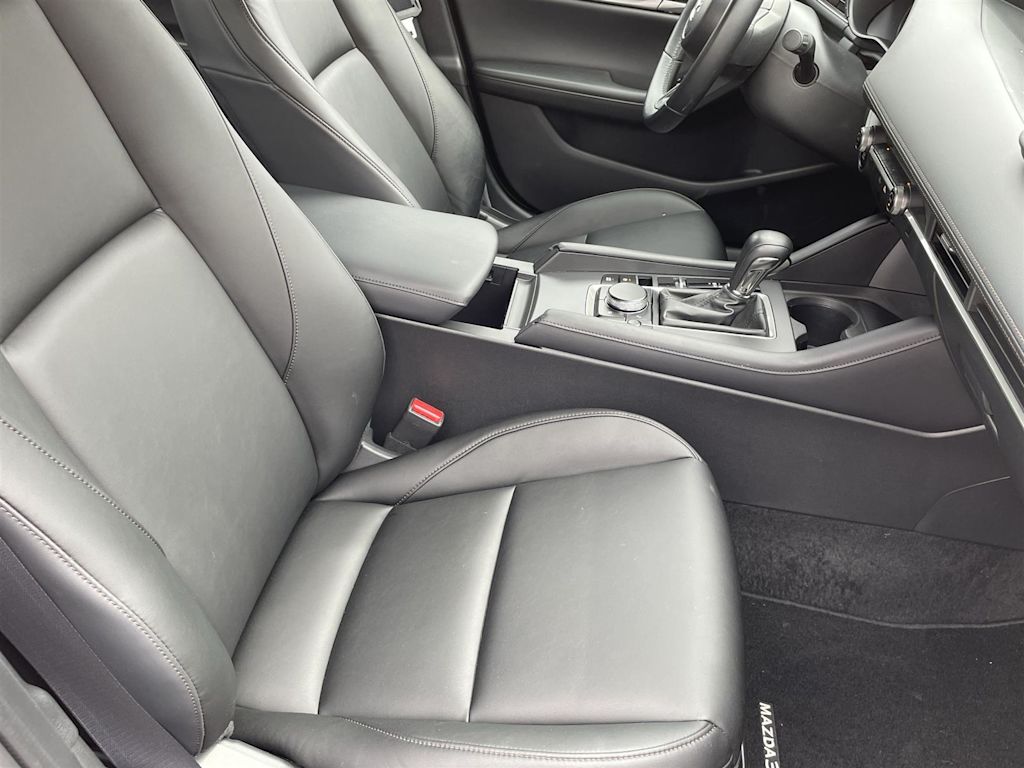2022 Mazda Mazda3 Select 10