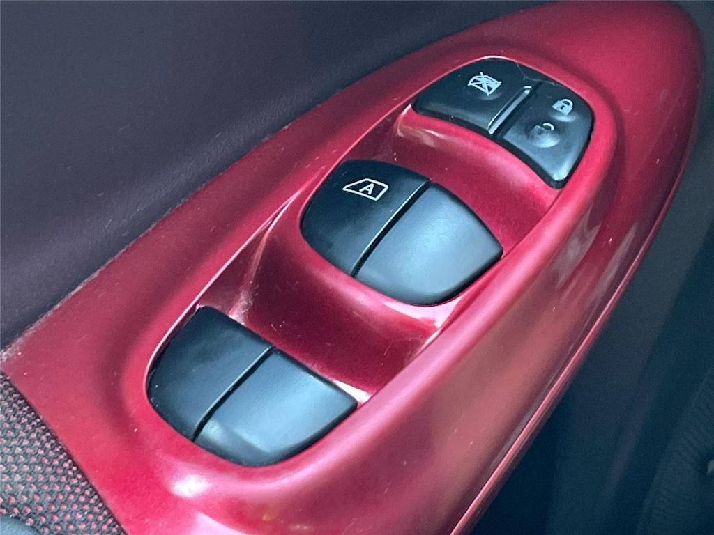 Thumbnail: 2016 Nissan Juke - 29