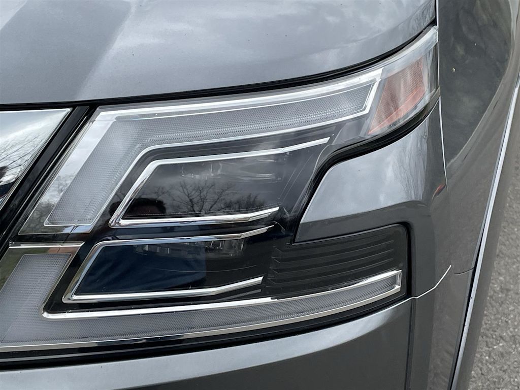 2023 Nissan Armada SL 20