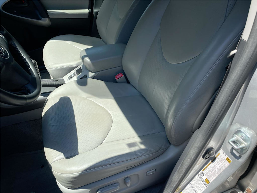 Thumbnail: 2007 Toyota RAV4 - 9