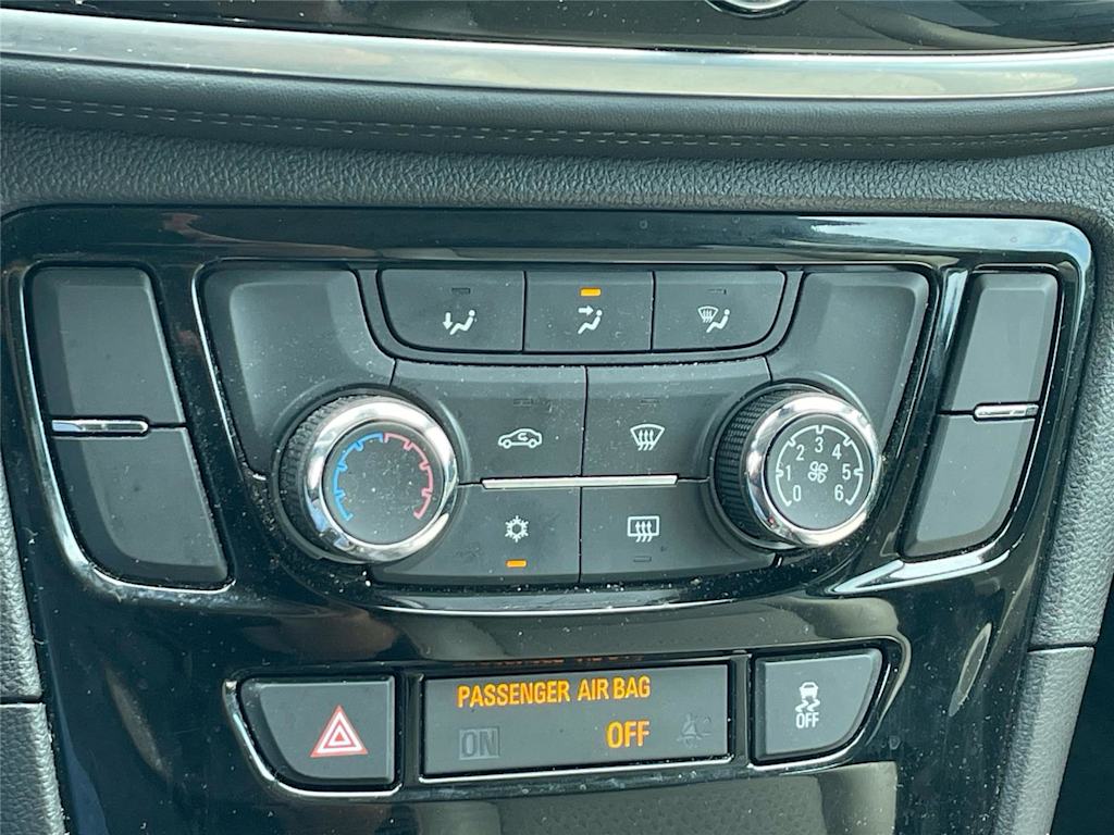 Thumbnail: 2019 Buick Encore - 16