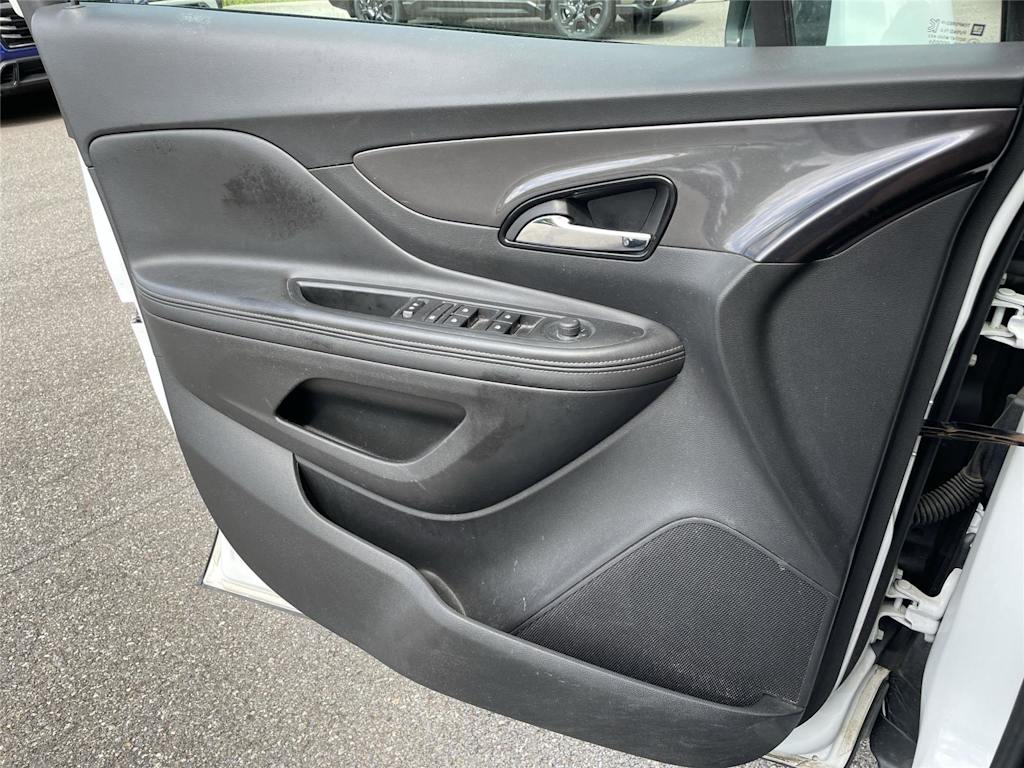 Thumbnail: 2018 Buick Encore - 26