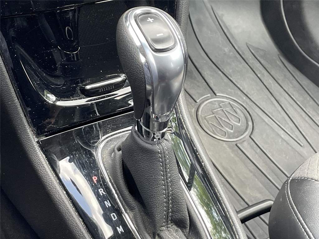 Thumbnail: 2018 Buick Encore - 13