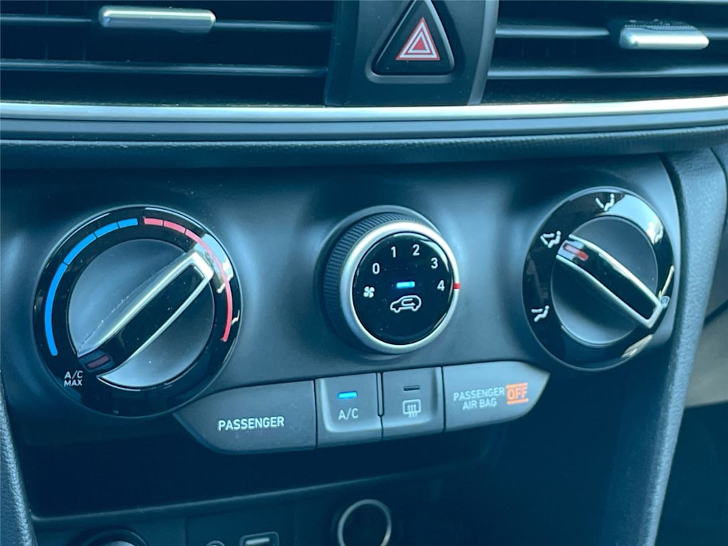 Thumbnail: 2018 Hyundai Kona - 26