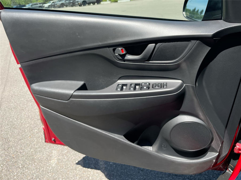 Thumbnail: 2018 Hyundai Kona - 27