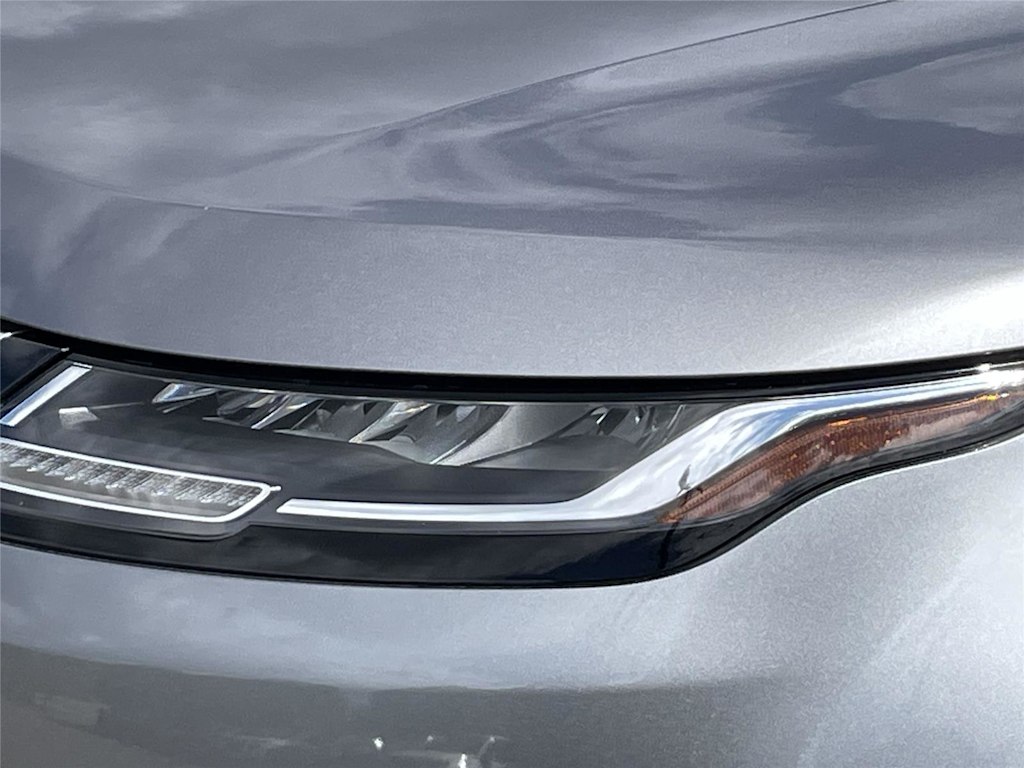Thumbnail: 2021 Land Rover Range Rover Evoque - 7