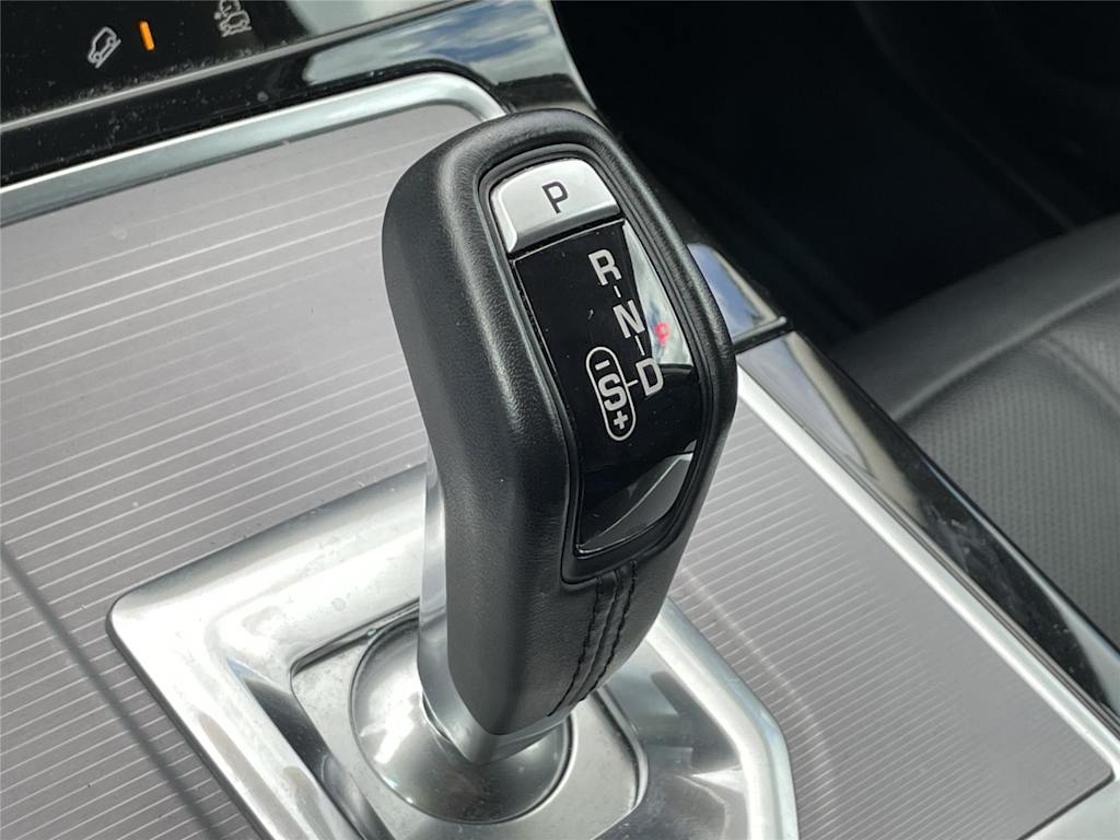 Thumbnail: 2021 Land Rover Range Rover Evoque - 13