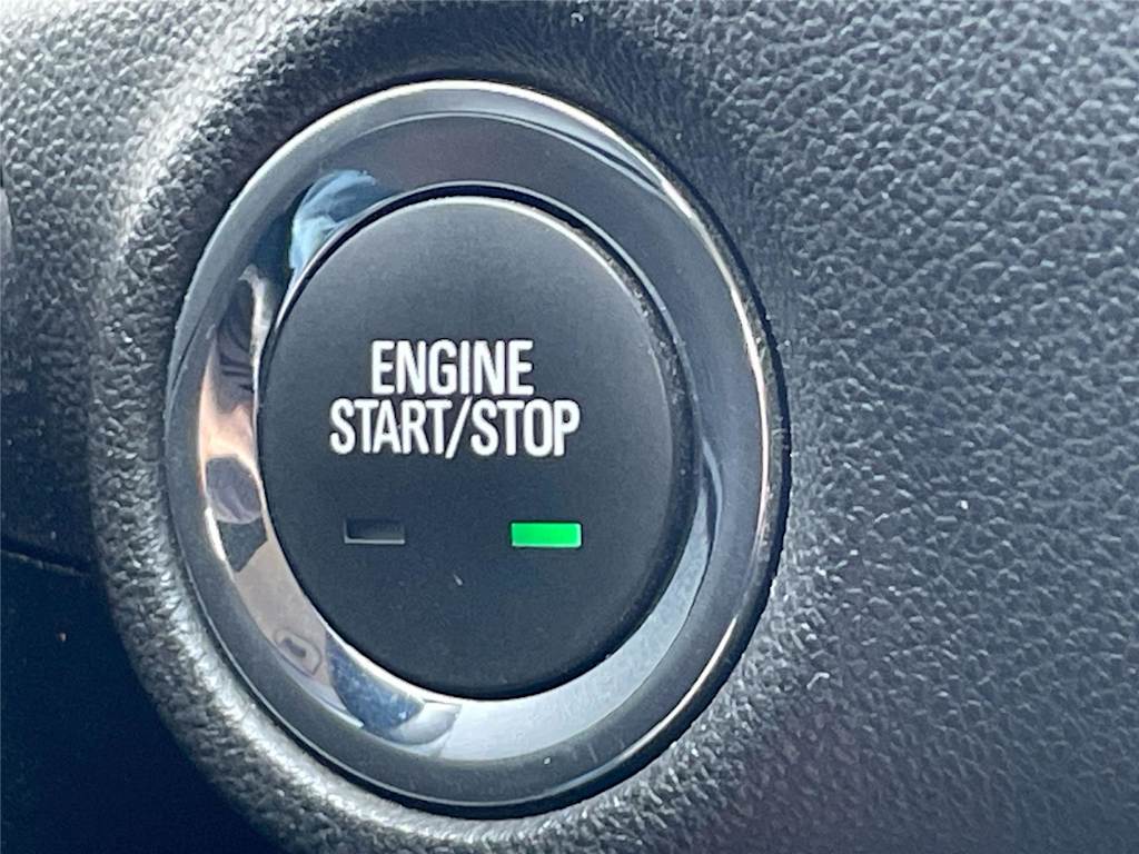 Thumbnail: 2018 Buick Regal - 32
