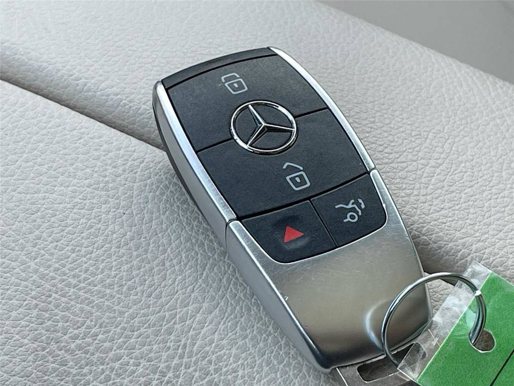 Thumbnail: 2022 Mercedes-Benz GLA - 11