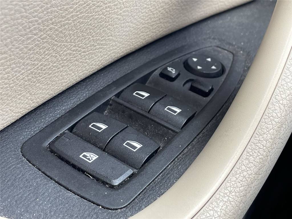 Thumbnail: 2017 BMW X1 - 22