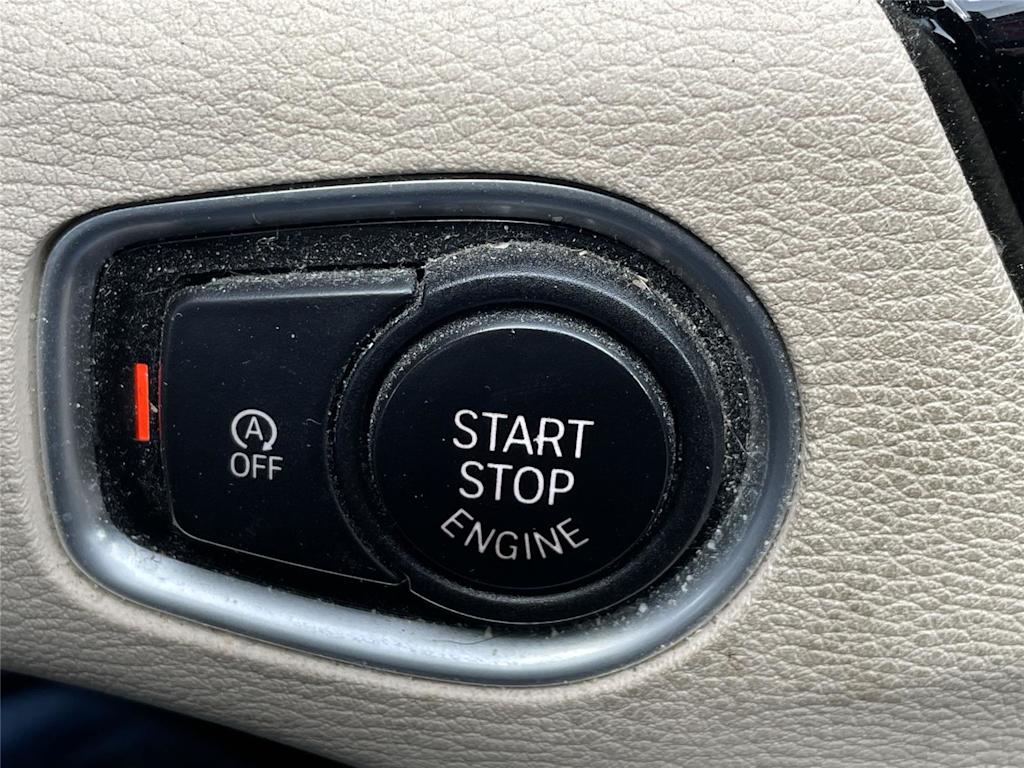 Thumbnail: 2017 BMW X1 - 24