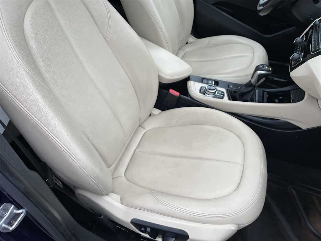 Thumbnail: 2017 BMW X1 - 10