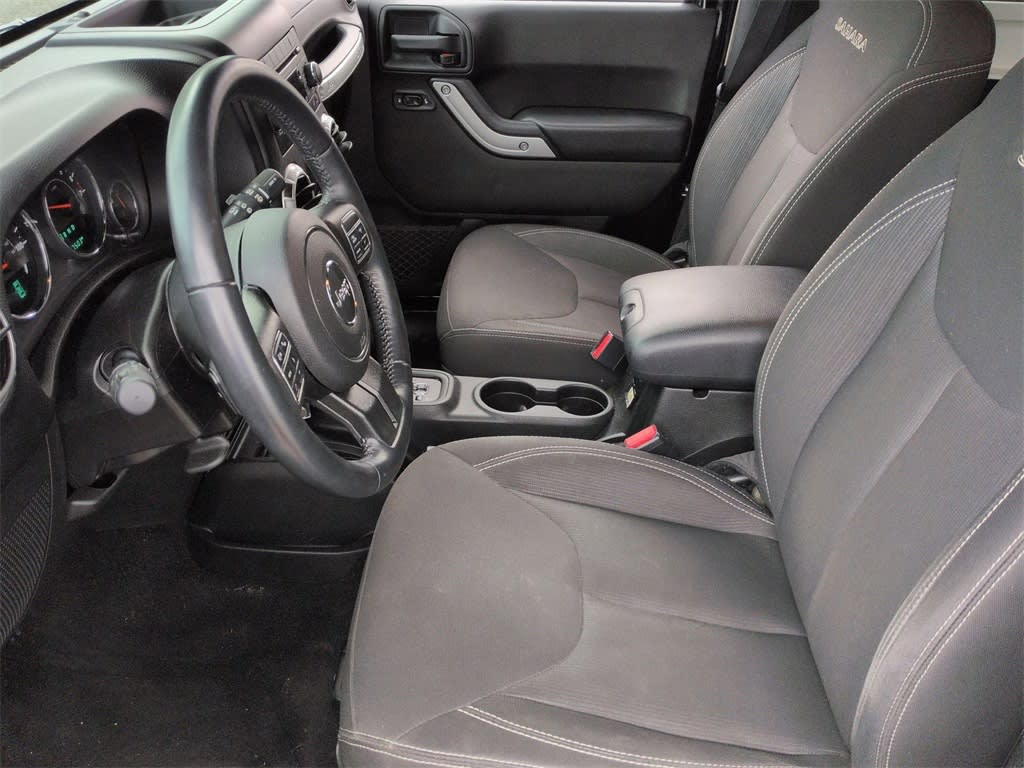 Thumbnail: 2017 Jeep Wrangler - 9